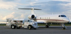 Maine Instrument Flight provides refueling, oil, deicing and catering services.